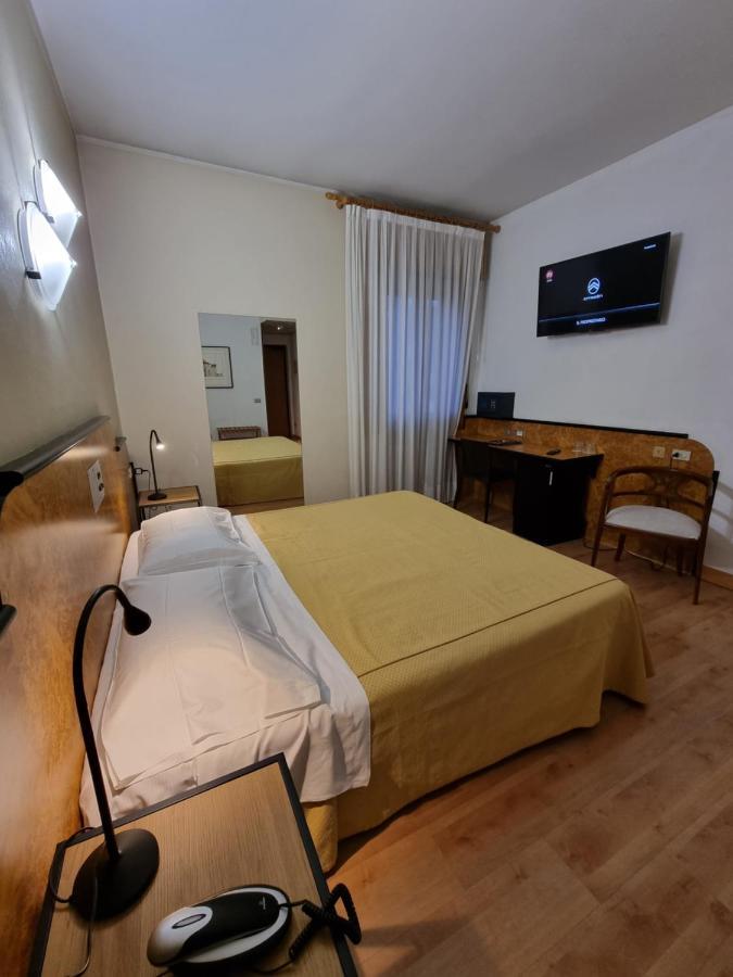 Cityhotel Cristina Vicenza Exterior photo