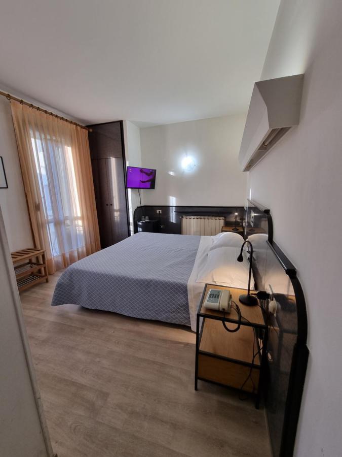 Cityhotel Cristina Vicenza Exterior photo