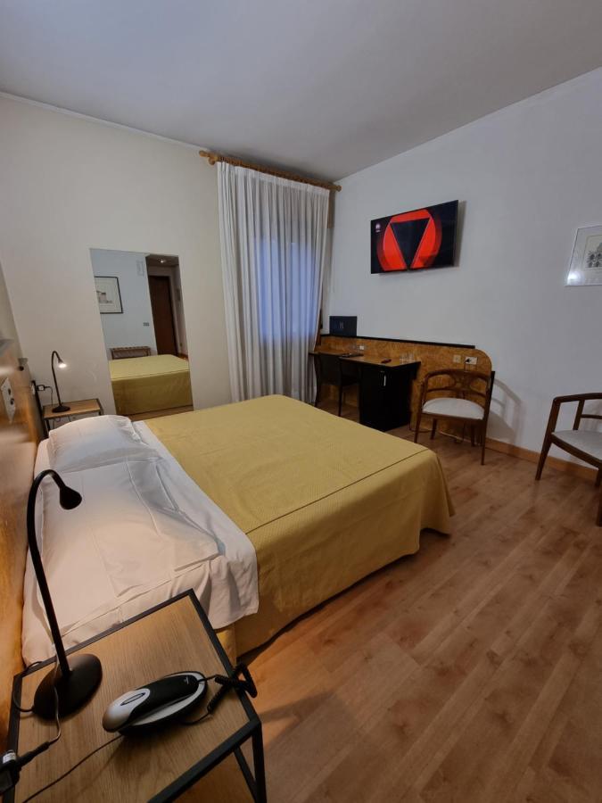 Cityhotel Cristina Vicenza Exterior photo