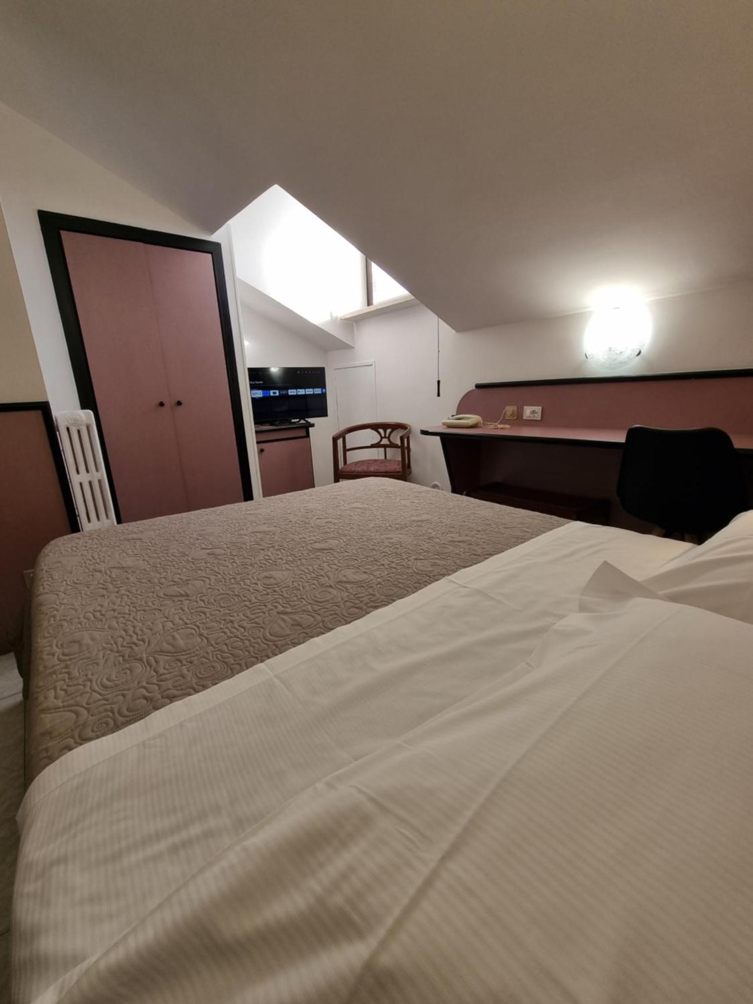 Cityhotel Cristina Vicenza Exterior photo